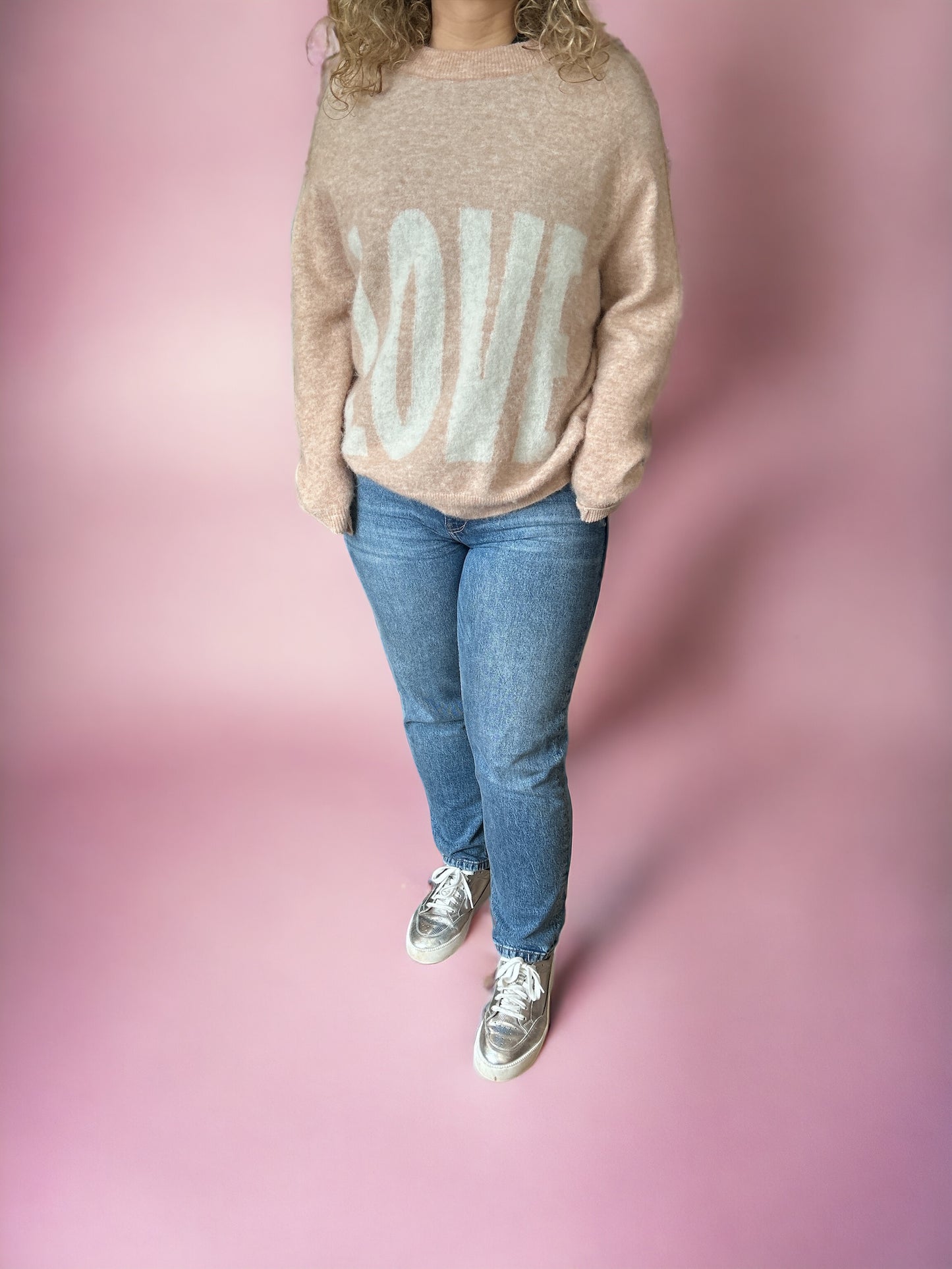 Love logo knit