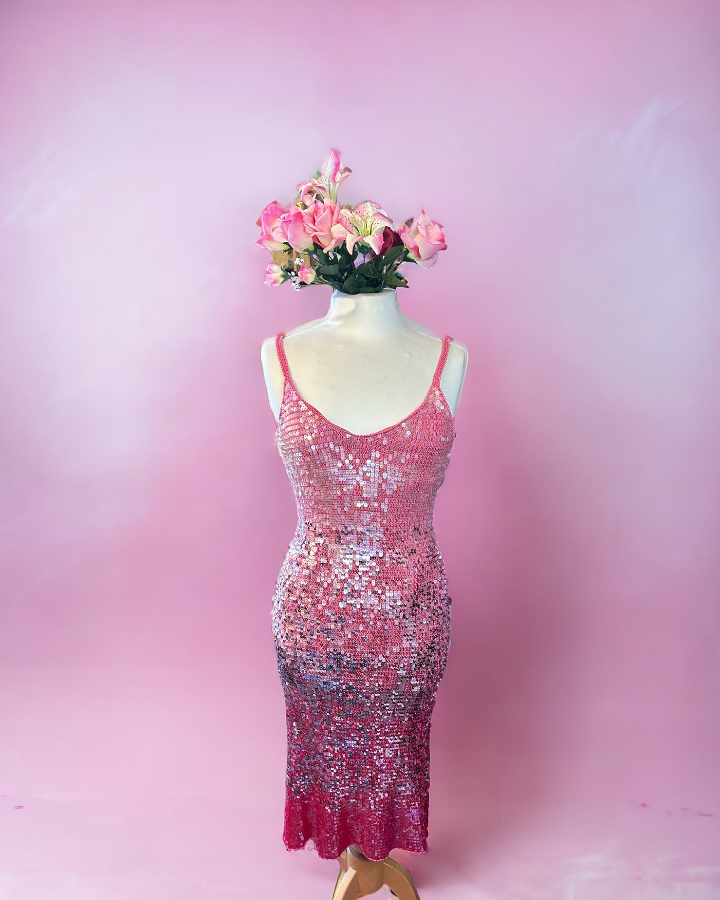 90s Pink sequinned dress