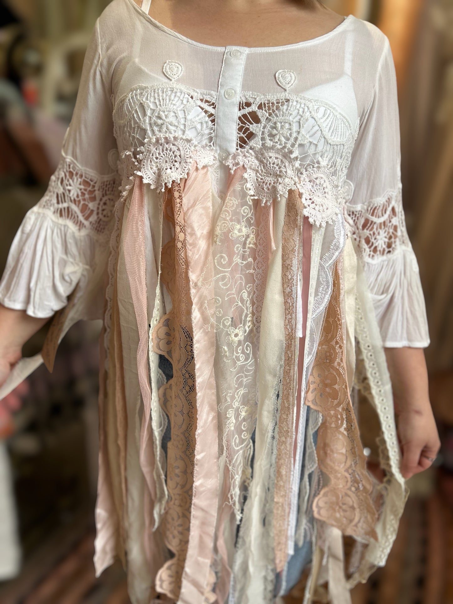 Ethereal floaty top