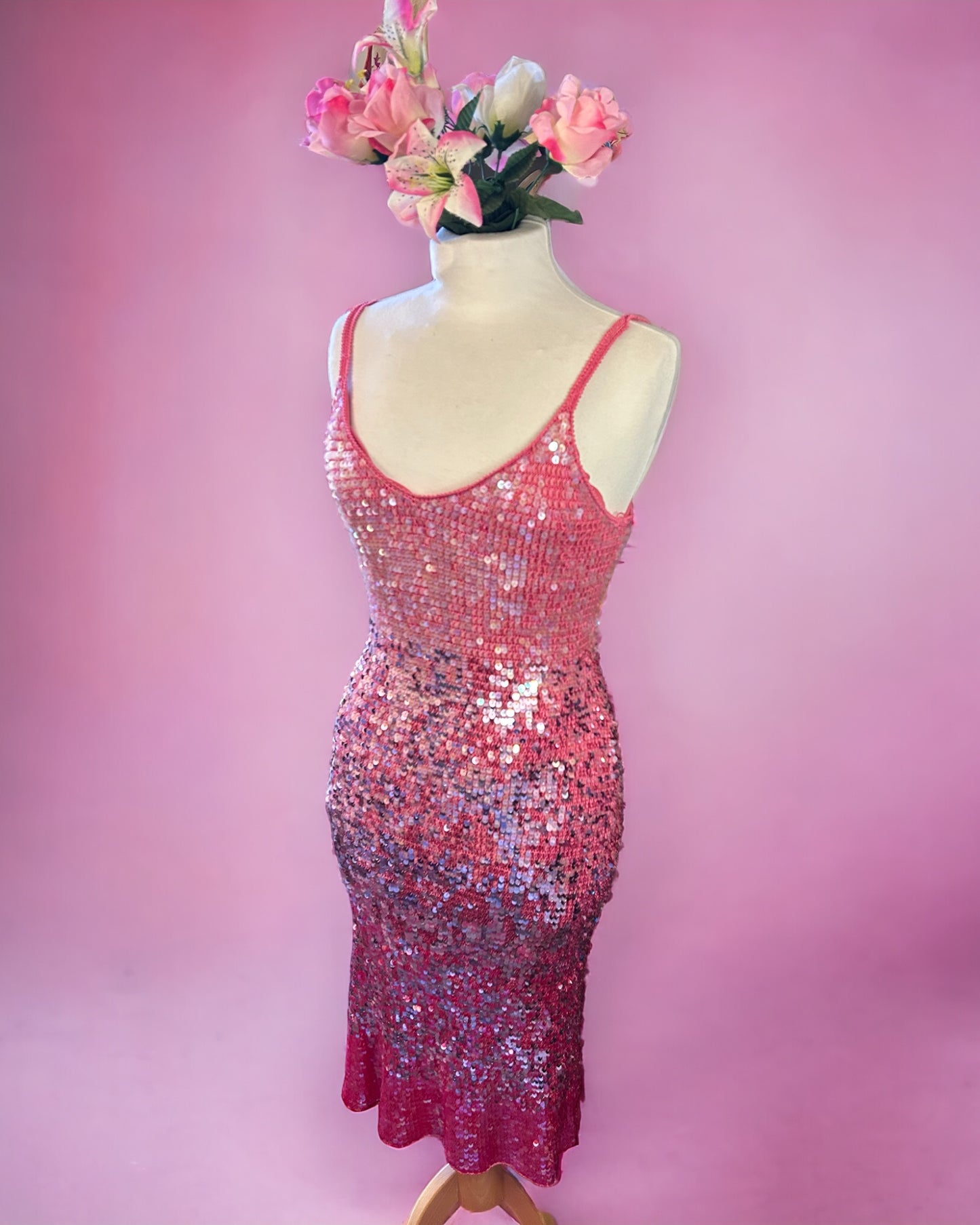 90s Pink sequinned dress